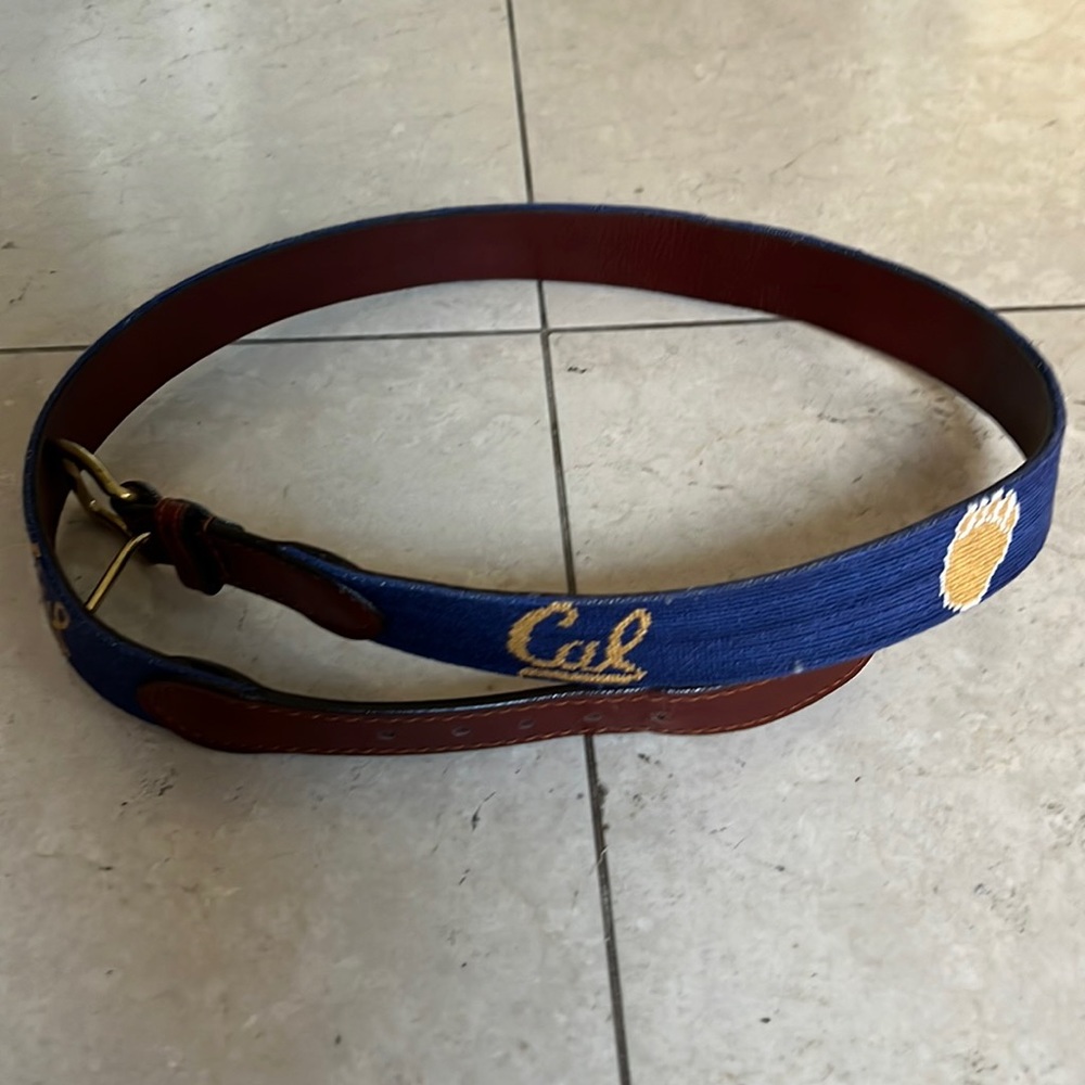 Smathers and Branson California ( Cal ) Berkeley collegiate needlepoint belt